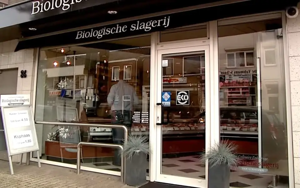 Winkelaanzicht Slagerij van Ginhoven Tilburg